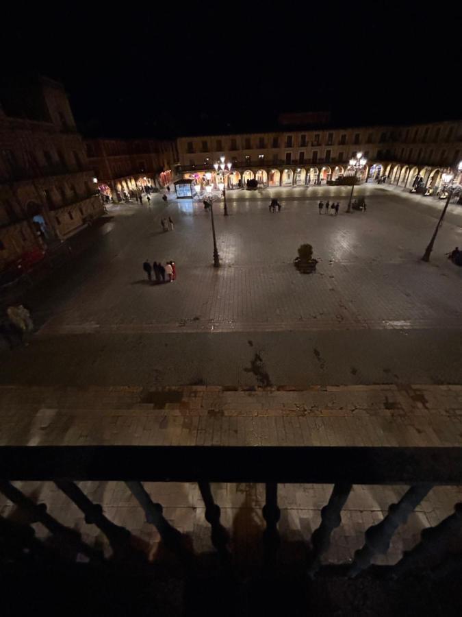 Plaza Mayor Leon - Bohemia 외부 사진